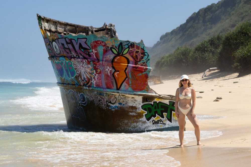 The Best Things to Do in Uluwatu, Bali: Sunsets, Surf, and Relaxation
